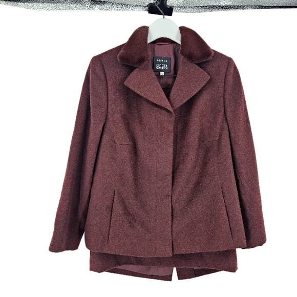 Akris Punto Skirt Suit Set Maroon Cashmere Faux Fur Collar Bergdorf Size 12